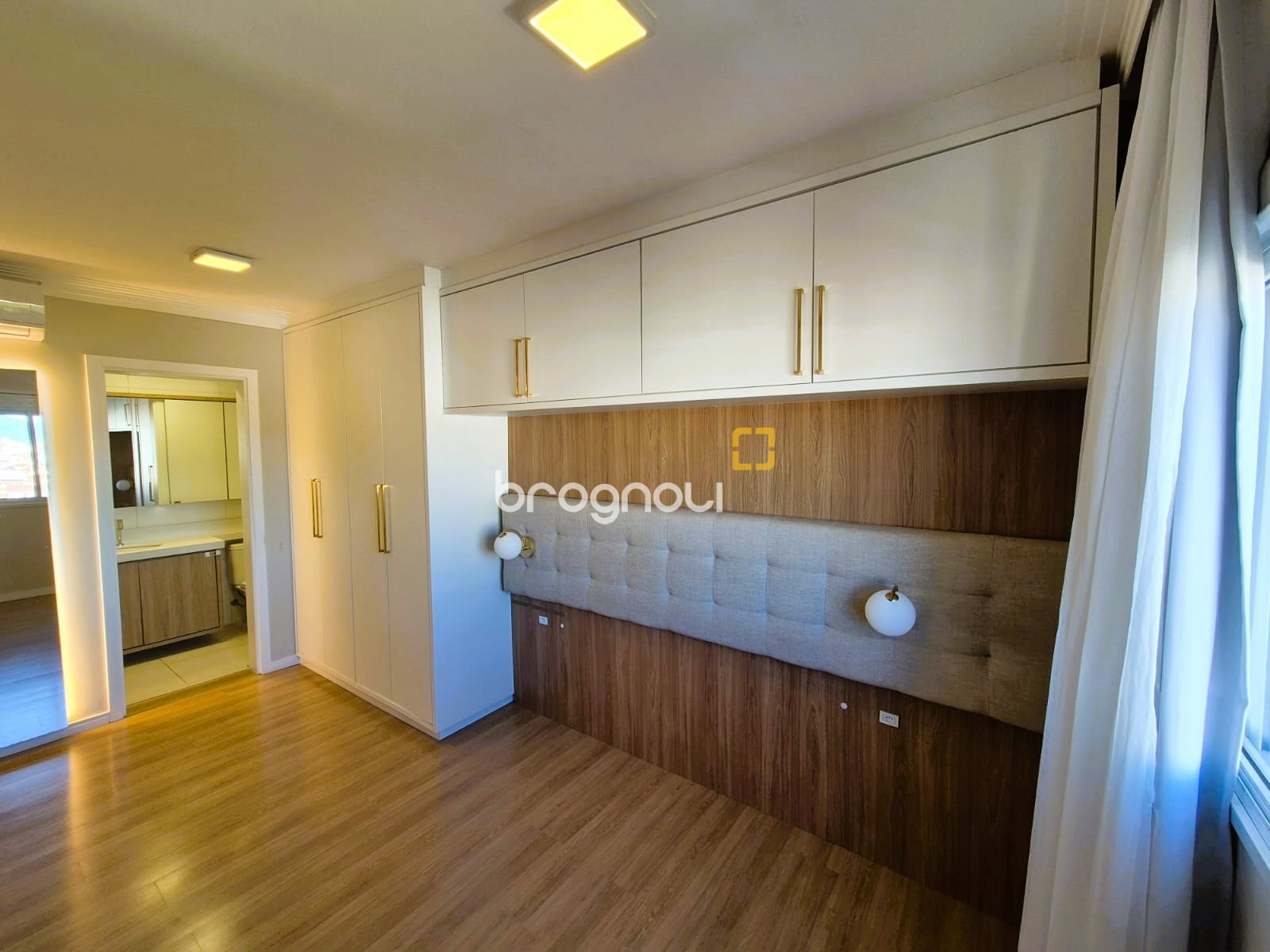 Apartamento com 76m², 2 quartos (sendo 1 suíte), 1 garagem, no bairro Jardim Atlântico em Florianópolis