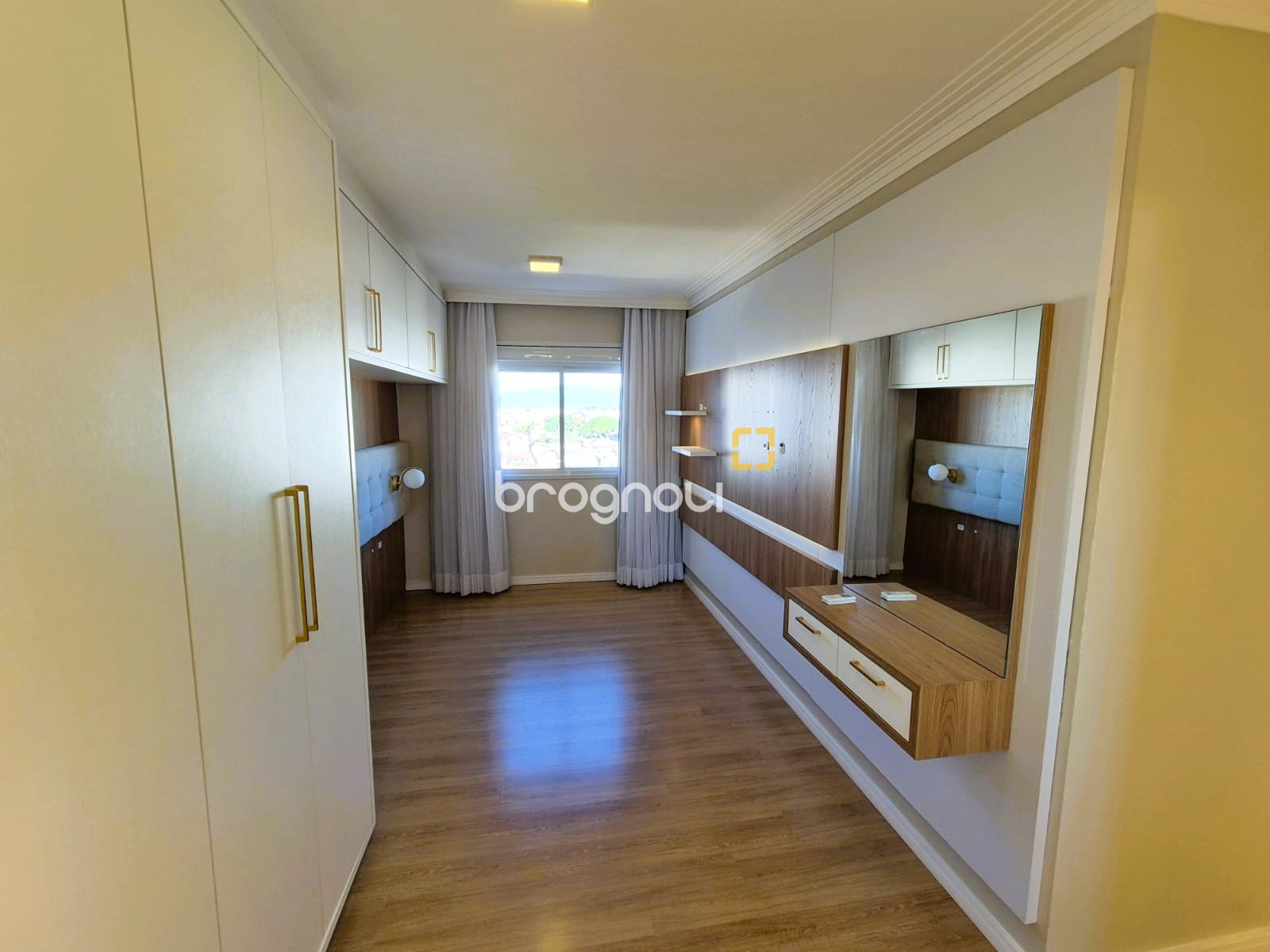 Apartamento com 76m², 2 quartos (sendo 1 suíte), 1 garagem, no bairro Jardim Atlântico em Florianópolis