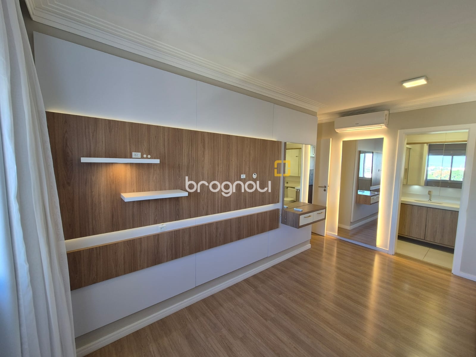 Apartamento com 76m², 2 quartos (sendo 1 suíte), 1 garagem, no bairro Jardim Atlântico em Florianópolis