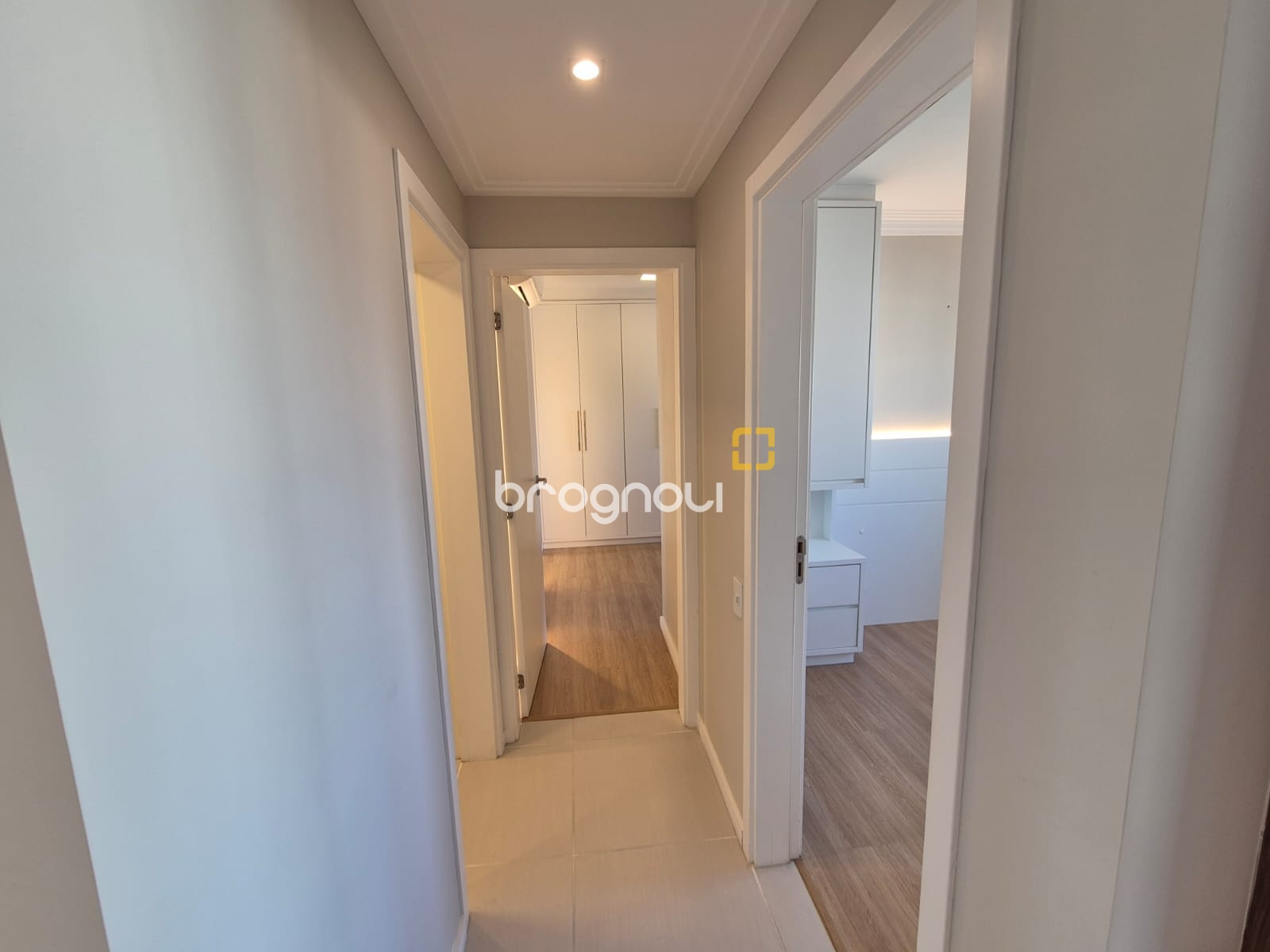 Apartamento com 76m², 2 quartos (sendo 1 suíte), 1 garagem, no bairro Jardim Atlântico em Florianópolis