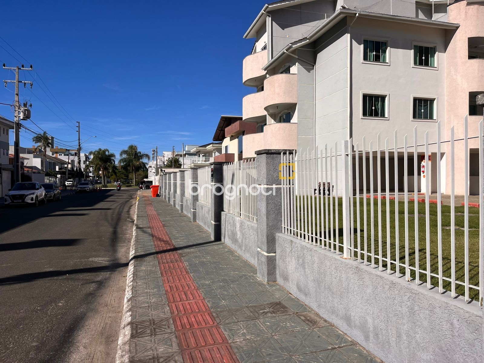 Apartamento com 109m², 3 quartos (sendo 1 suíte), 1 garagem, no bairro Ingleses do Rio Vermelho em Florianópolis
