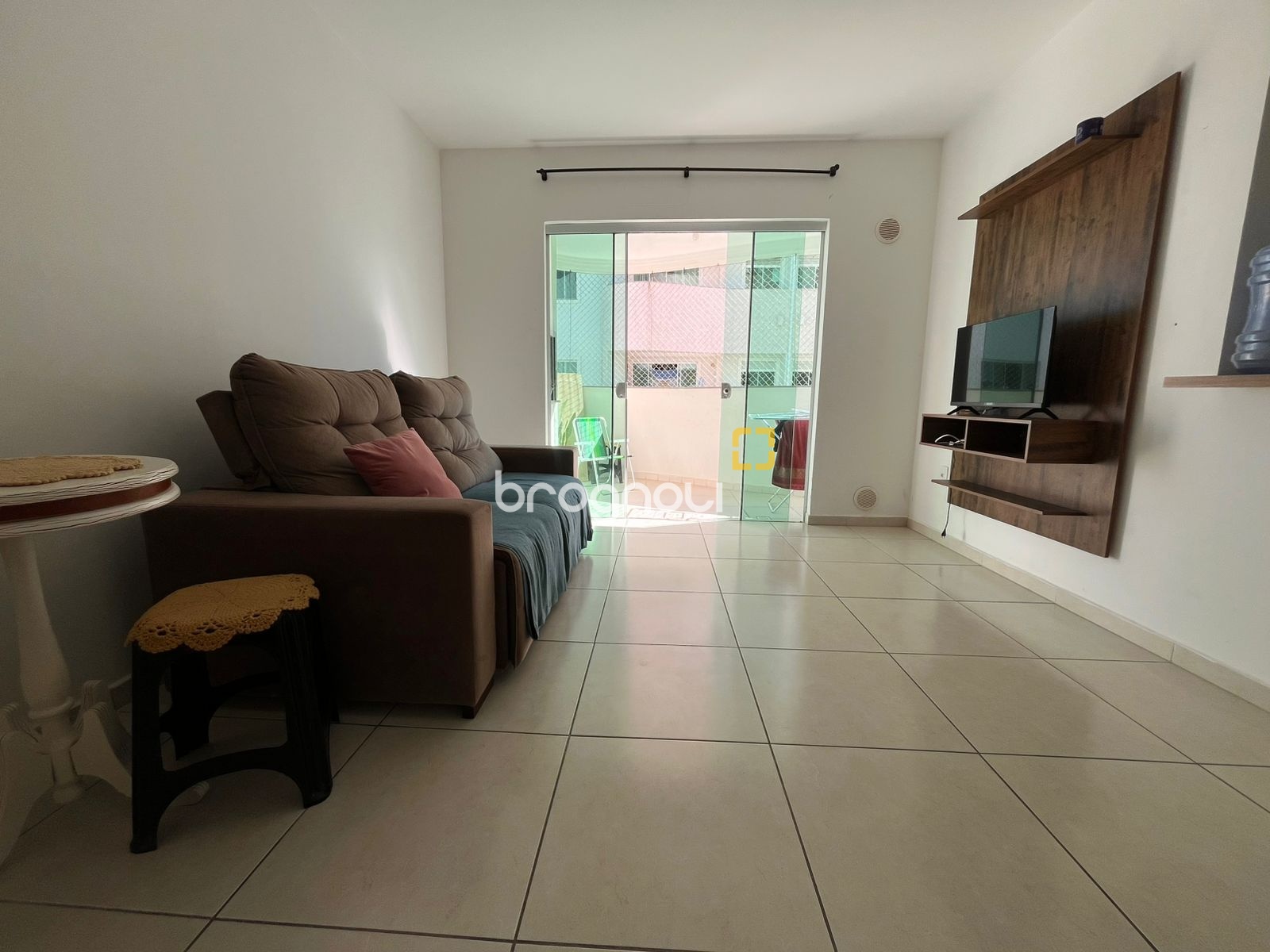Apartamento com 109m², 3 quartos (sendo 1 suíte), 1 garagem, no bairro Ingleses do Rio Vermelho em Florianópolis