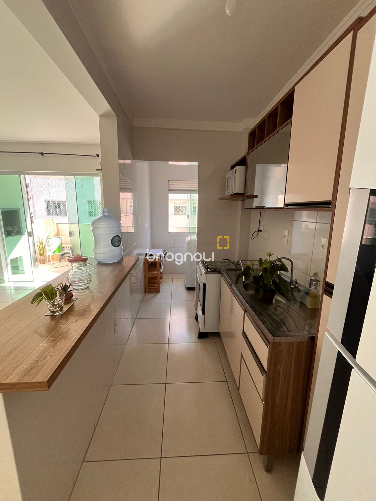 Apartamento com 109m², 3 quartos (sendo 1 suíte), 1 garagem, no bairro Ingleses do Rio Vermelho em Florianópolis