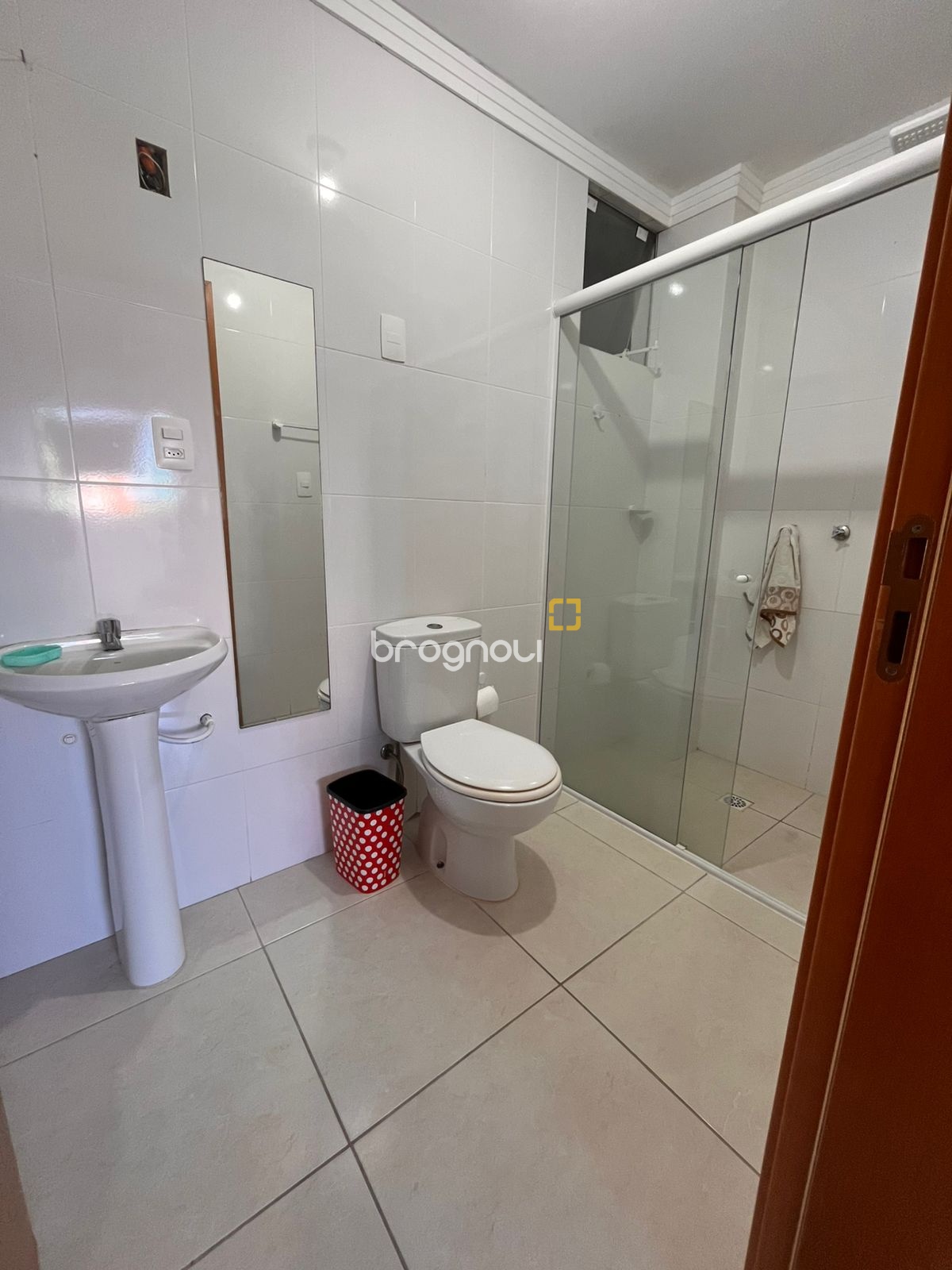 Apartamento com 109m², 3 quartos (sendo 1 suíte), 1 garagem, no bairro Ingleses do Rio Vermelho em Florianópolis