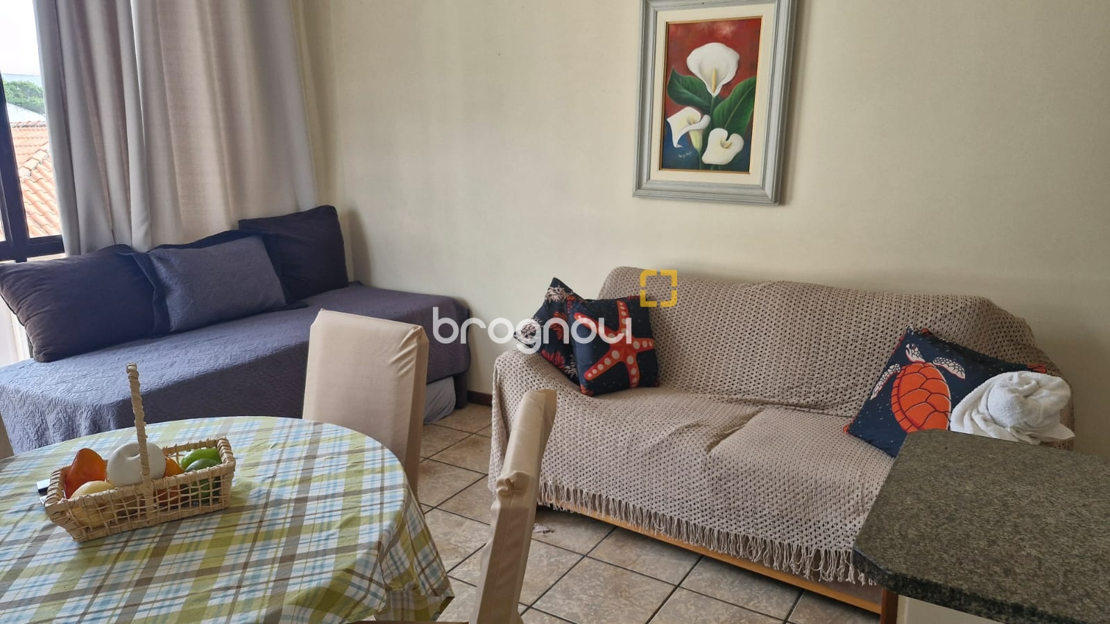 Apartamento com 46m², 1 quarto, 1 garagem, no bairro Canasvieiras em Florianópolis