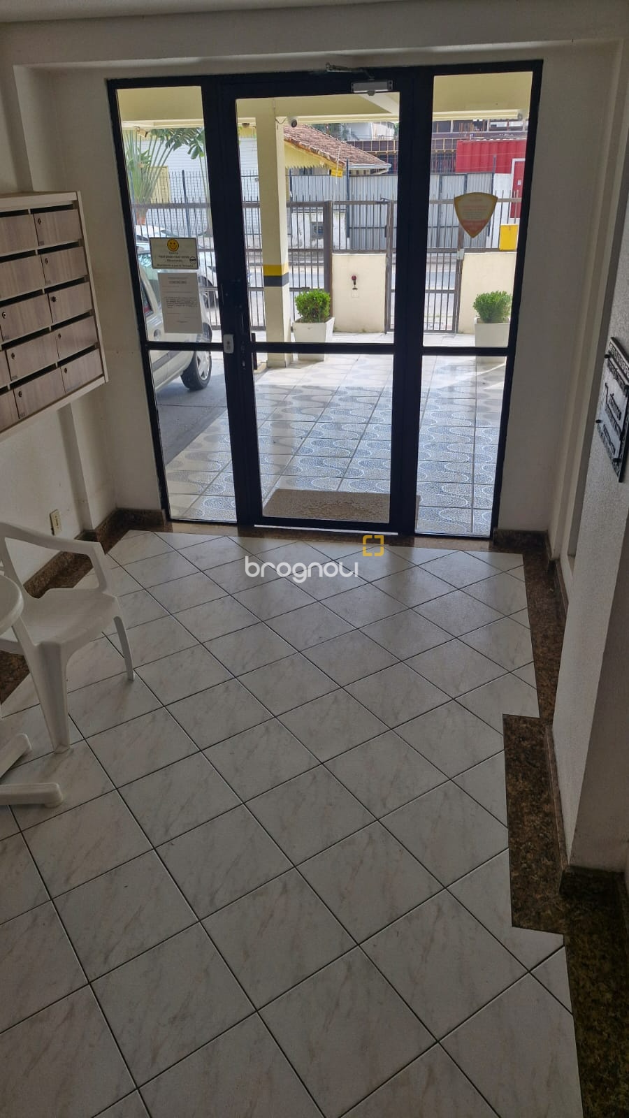 Apartamento com 46m², 1 quarto, 1 garagem, no bairro Canasvieiras em Florianópolis