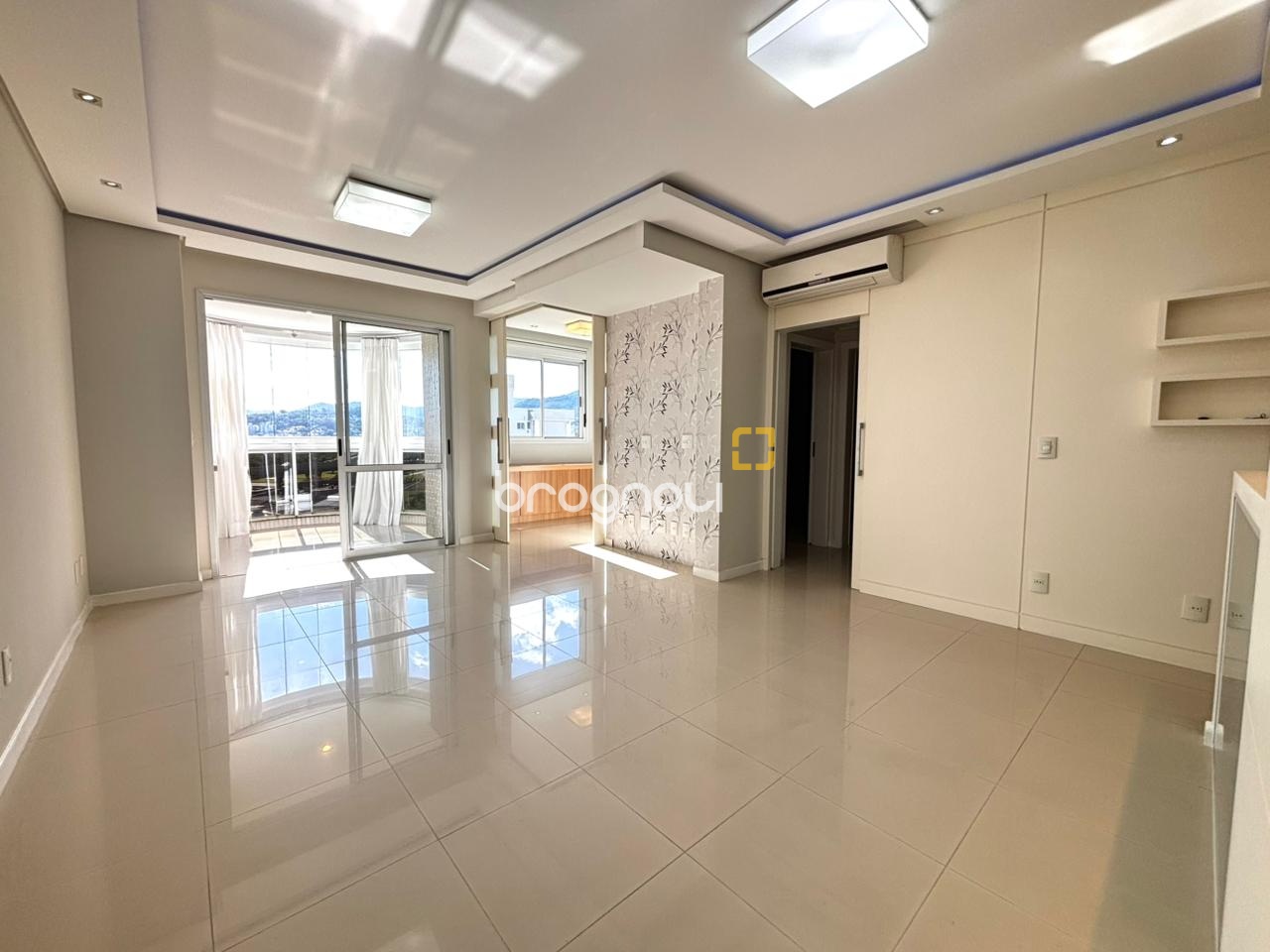 Apartamento com 86m², 3 quartos (sendo 1 suíte), 1 garagem, no bairro Trindade em Florianópolis