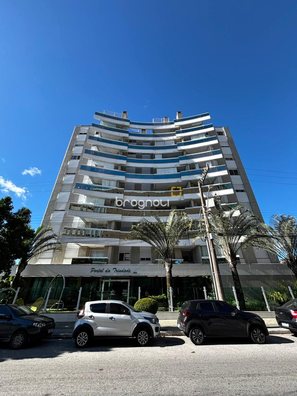 Apartamento com 86m², 3 quartos (sendo 1 suíte), 1 garagem, no bairro Trindade em Florianópolis