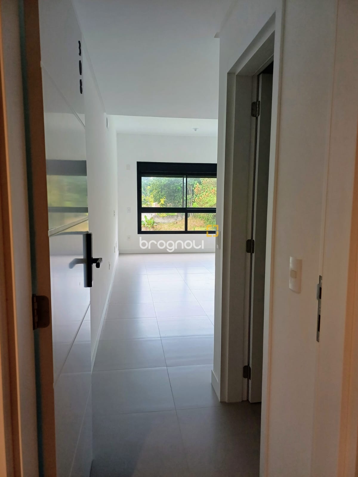 Studio com 31m², 1 quarto, 1 garagem, no bairro Jurerê em Florianópolis