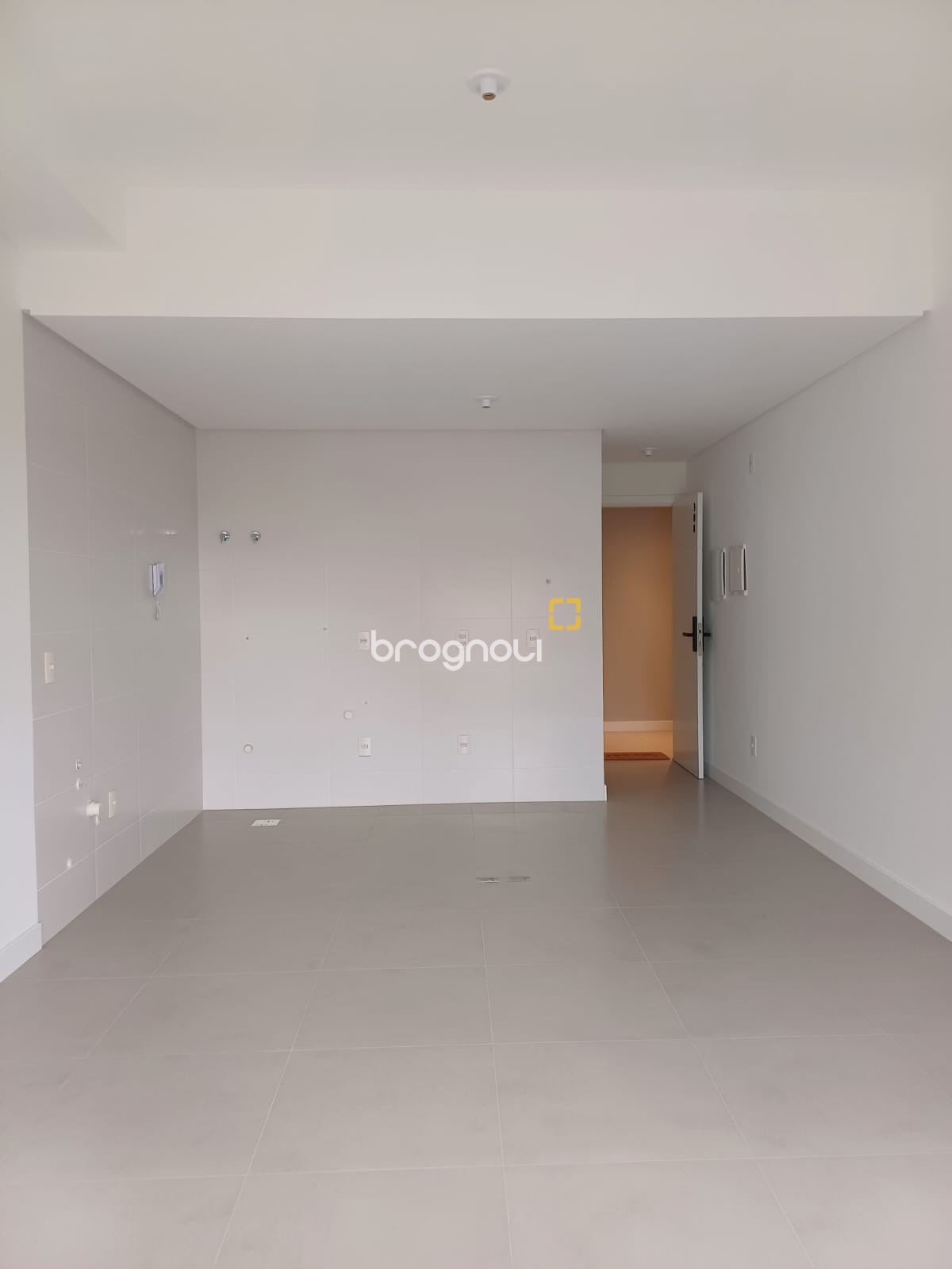 Studio com 31m², 1 quarto, 1 garagem, no bairro Jurerê em Florianópolis