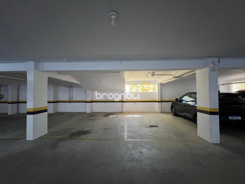 Cobertura com 224m², 4 quartos (sendo 4 suítes), 2 garagens, no bairro Canasvieiras em Florianópolis