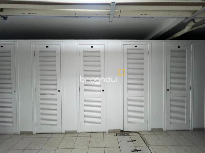 Cobertura com 224m², 4 quartos (sendo 4 suítes), 2 garagens, no bairro Canasvieiras em Florianópolis