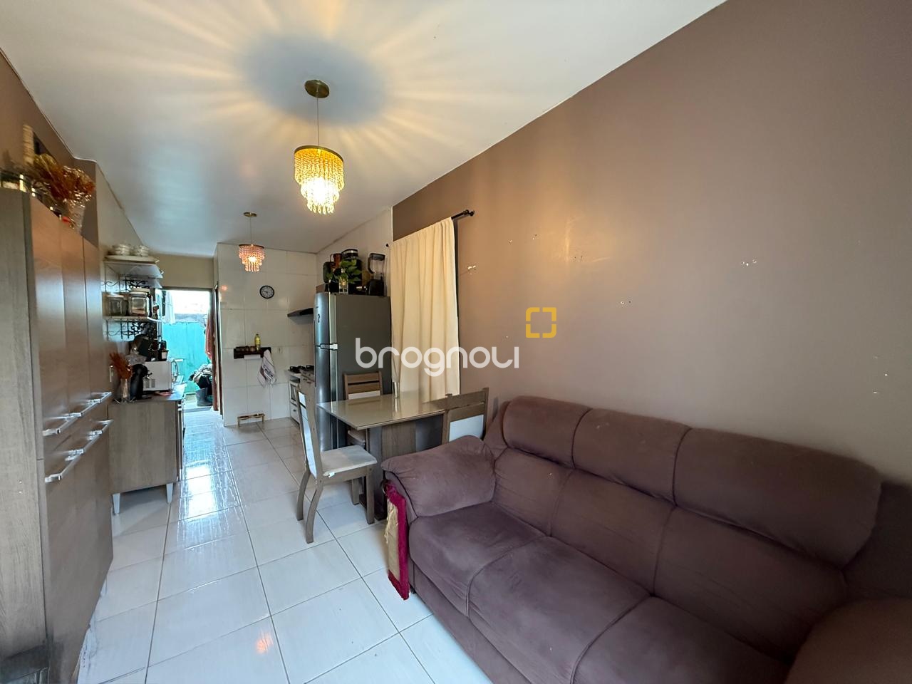 Casa com 48m², 2 quartos, 1 garagem, no bairro Bela Vista em Palhoça