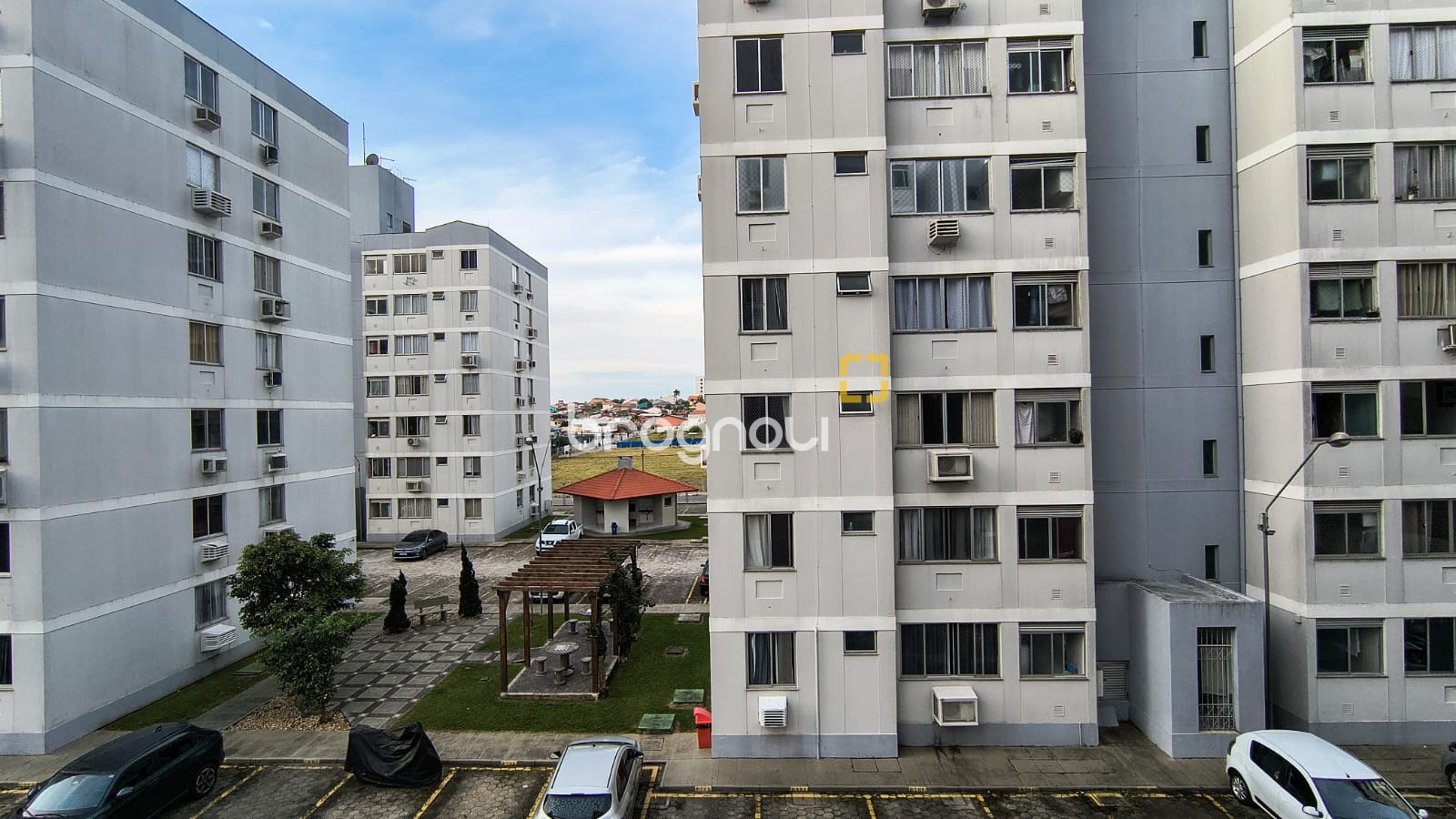 Apartamento com 53m², 2 quartos, 1 garagem, no bairro Ipiranga em São José