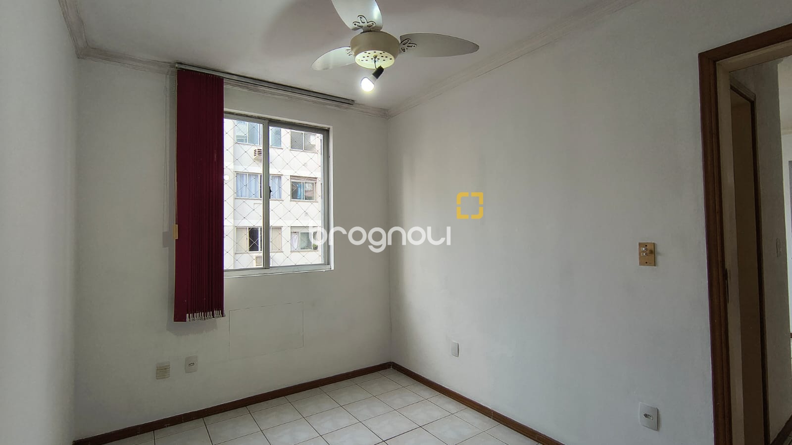 Apartamento com 53m², 2 quartos, 1 garagem, no bairro Ipiranga em São José