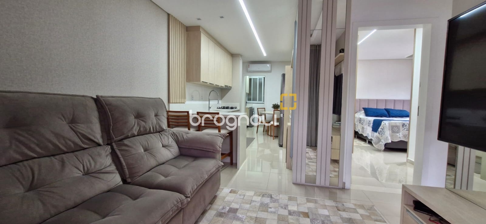Apartamento com 59m², 2 quartos (sendo 1 suíte), 1 garagem, no bairro Ingleses do Rio Vermelho em Florianópolis