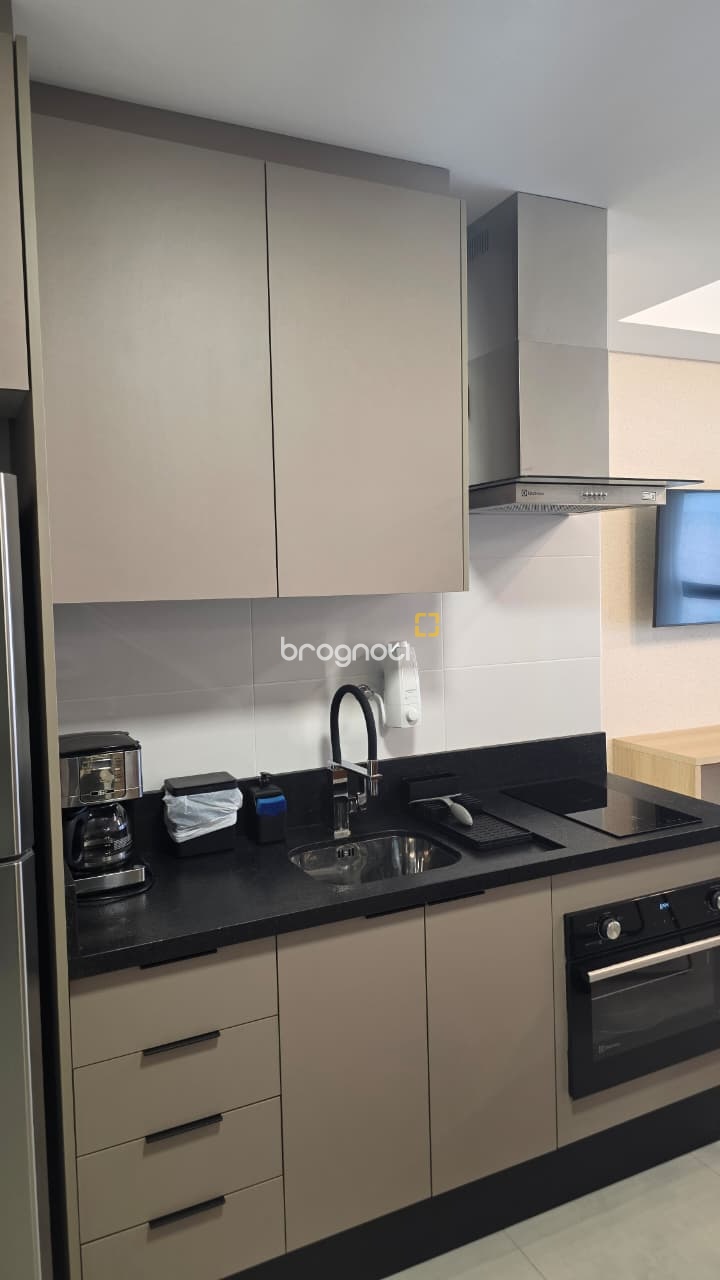 Studio com 31m², 1 quarto, 1 garagem, no bairro Centro em Florianópolis
