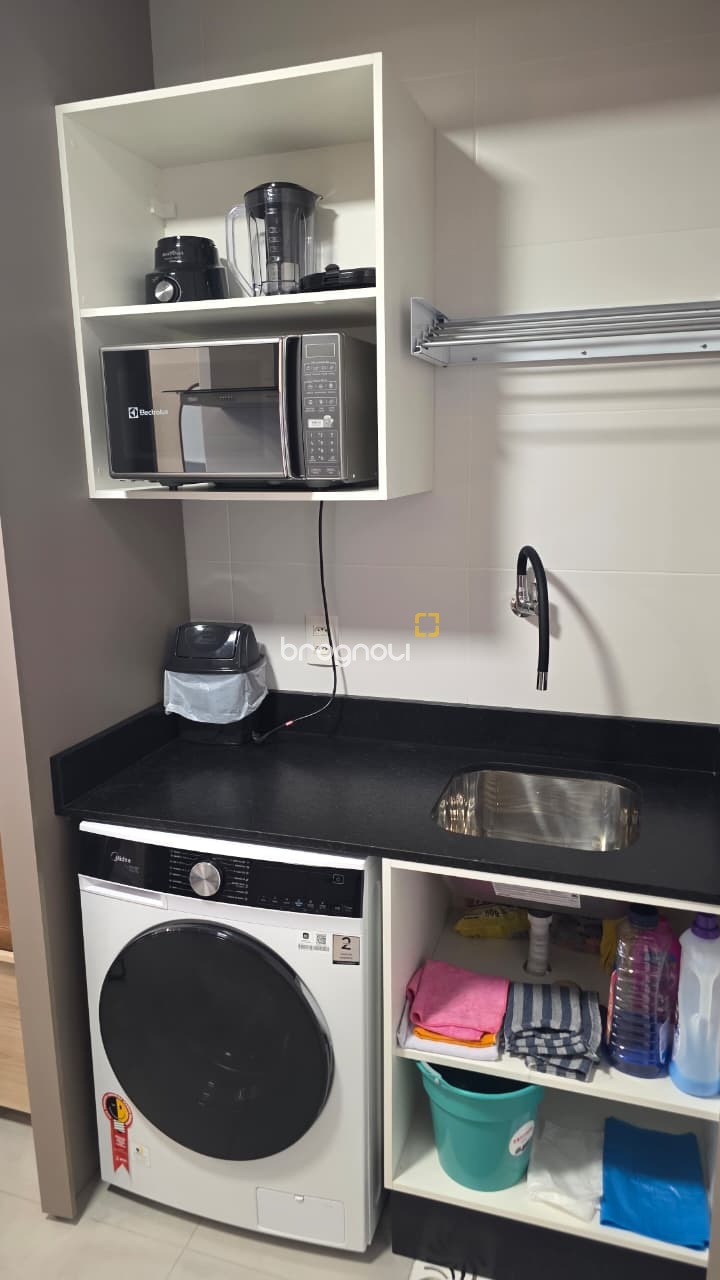 Studio com 31m², 1 quarto, 1 garagem, no bairro Centro em Florianópolis