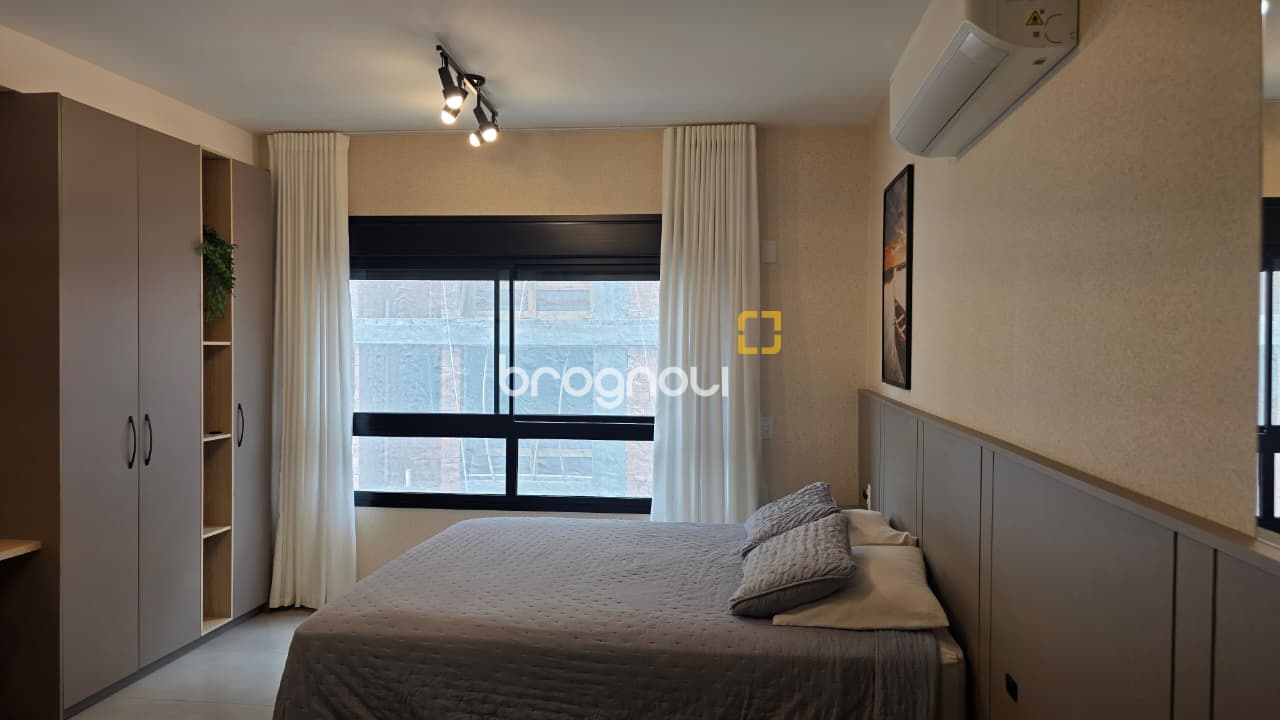 Studio com 31m², 1 quarto, 1 garagem, no bairro Centro em Florianópolis