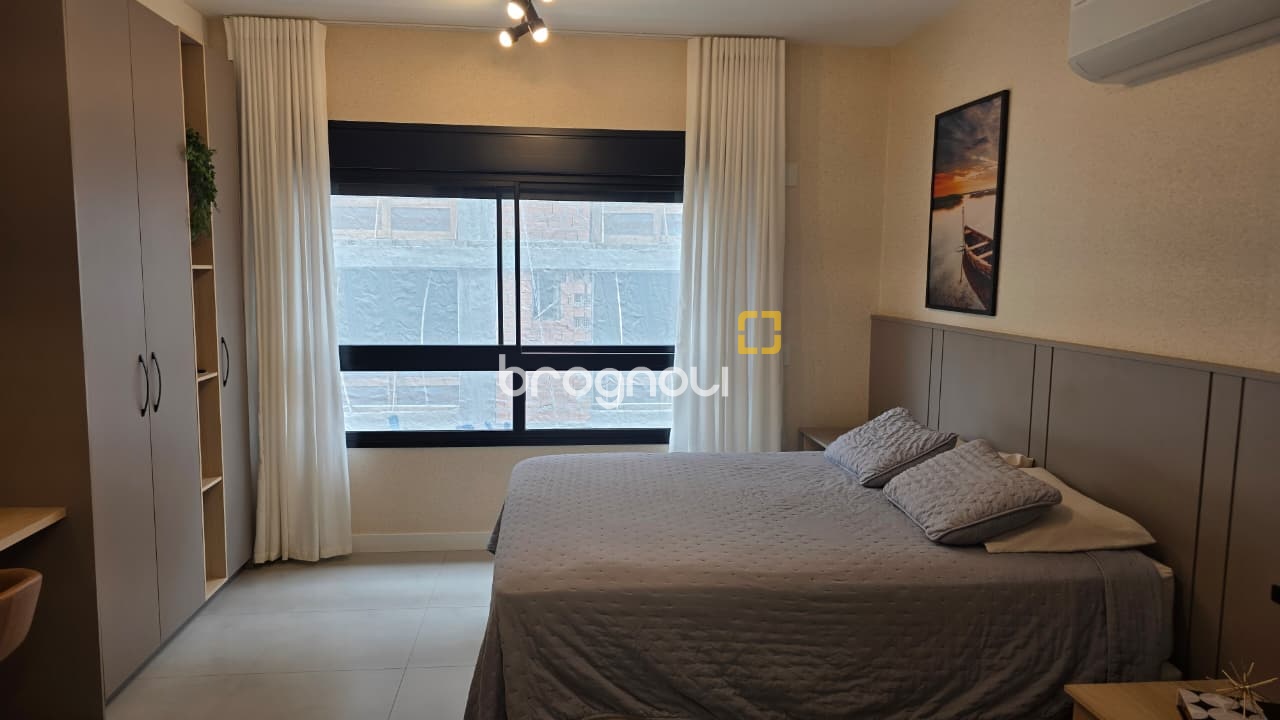 Studio com 31m², 1 quarto, 1 garagem, no bairro Centro em Florianópolis