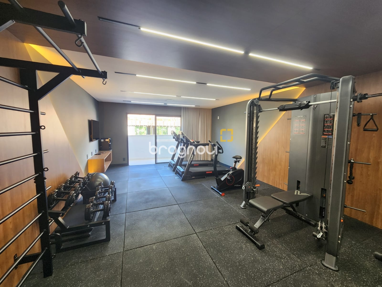 Studio com 31m², 1 quarto, 1 garagem, no bairro Centro em Florianópolis