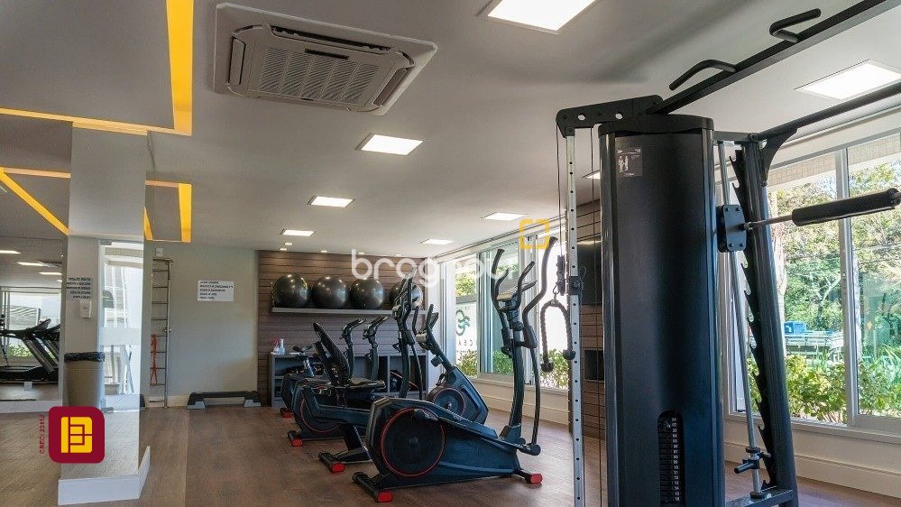 Cobertura com 166m², 3 quartos (sendo 1 suíte), 3 garagens, no bairro Campeche em Florianópolis