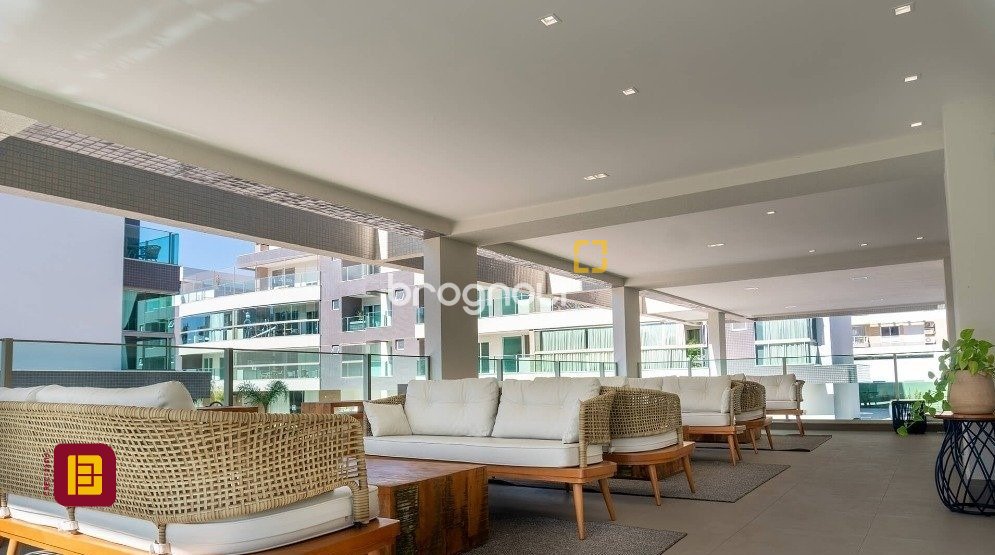 Cobertura com 166m², 3 quartos (sendo 1 suíte), 3 garagens, no bairro Campeche em Florianópolis